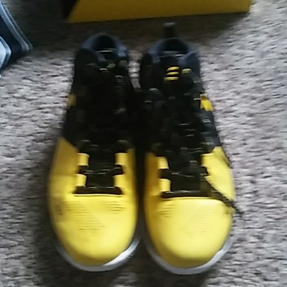 Steph Curry bundle - Picture 5 of 8